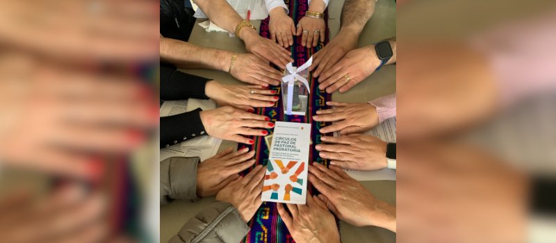 Peace circle hands