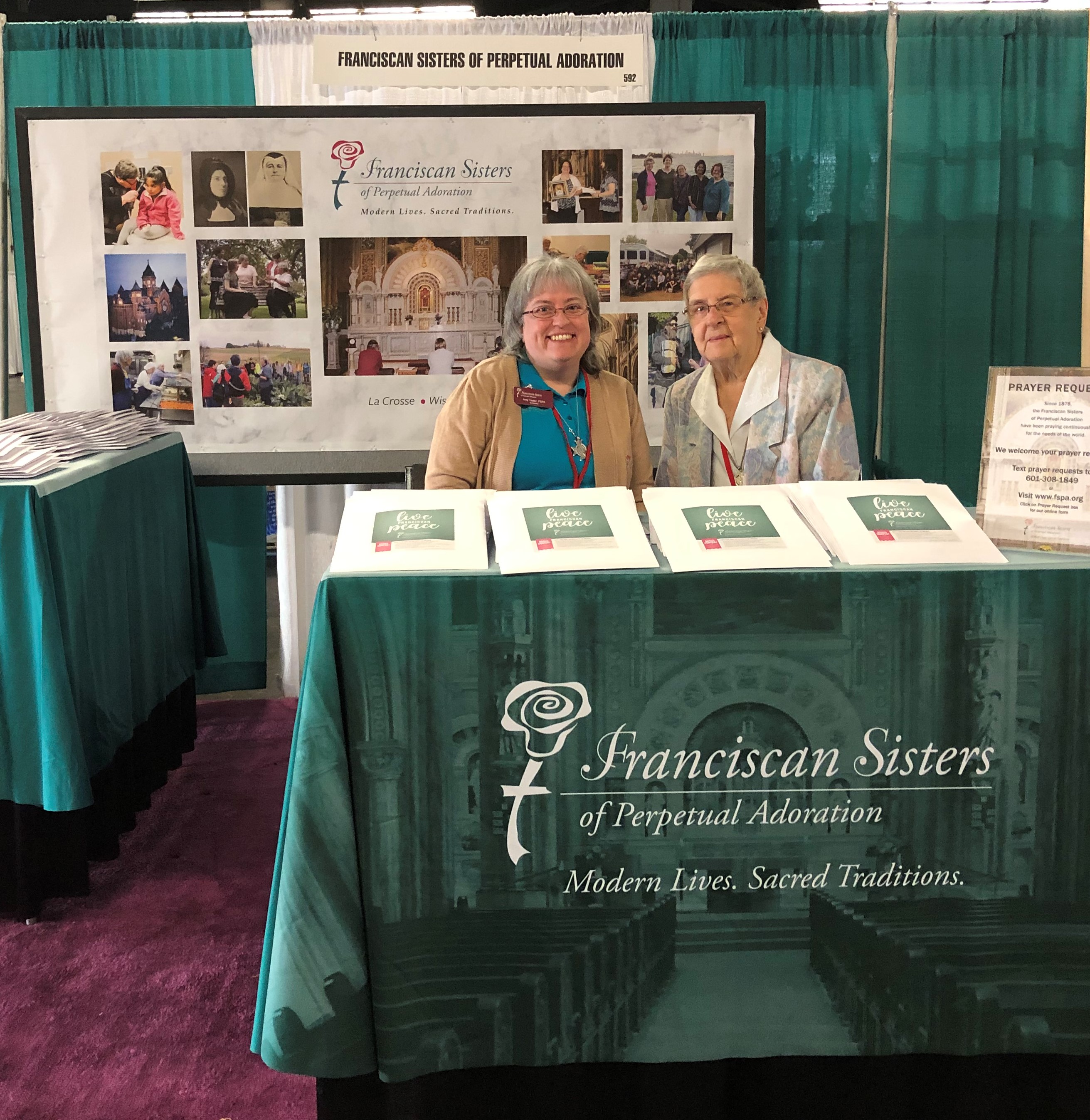 Sisters Amy Taylor and Mary Arnoldussen