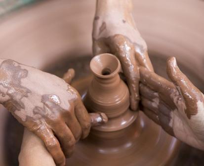 hands-pottery-wheel