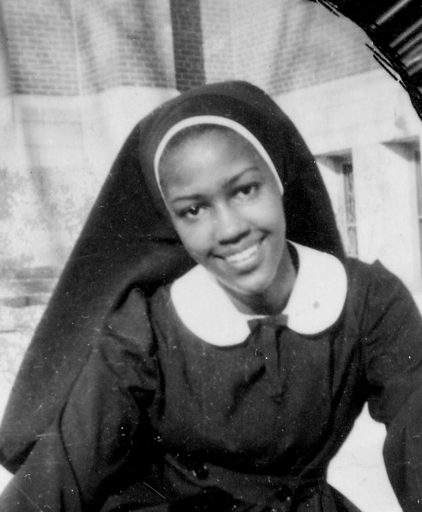 black-white-image-African-American-nun